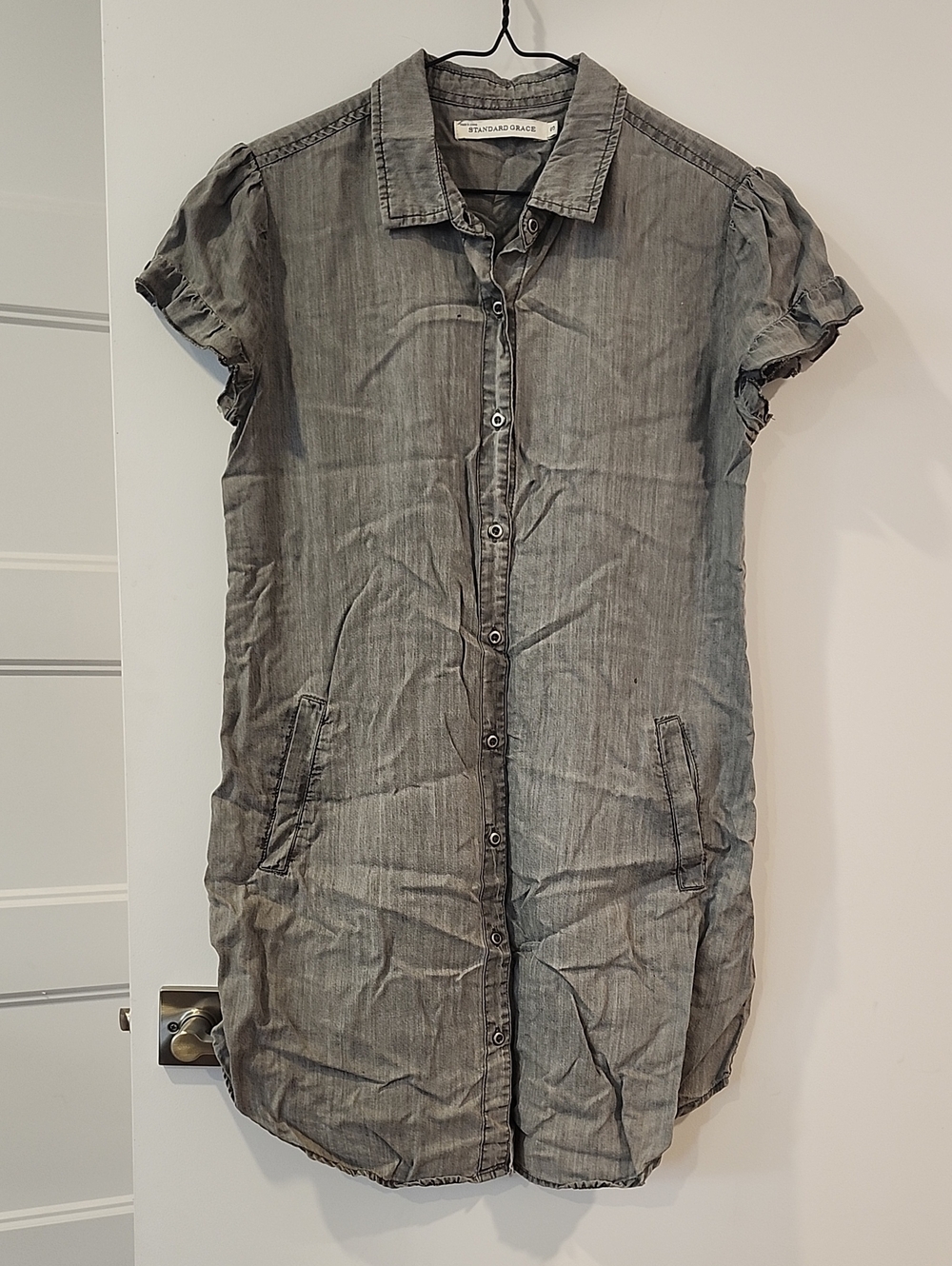 P2P 19" Gray Button-Front Shirt Dress